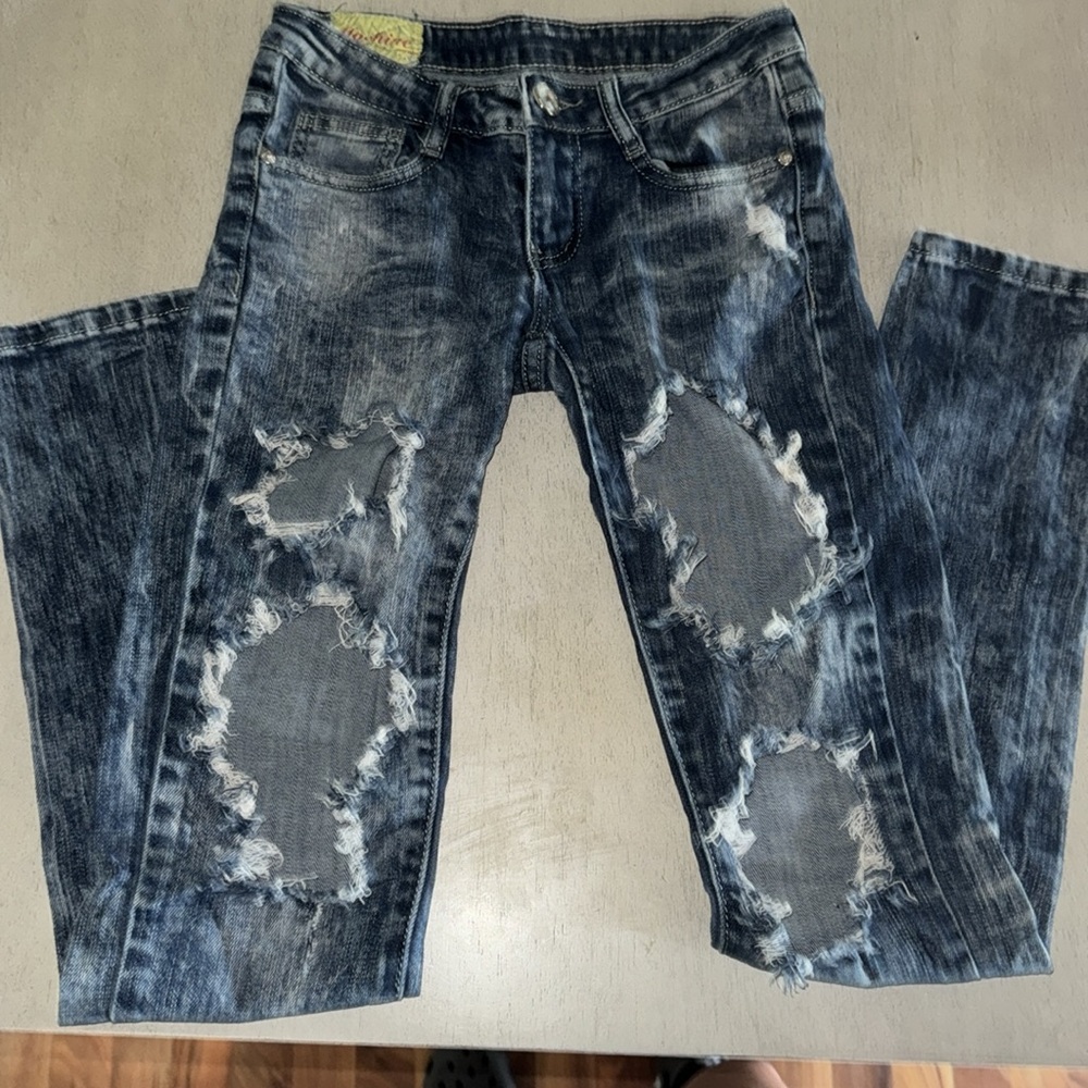 Distressed Jeans